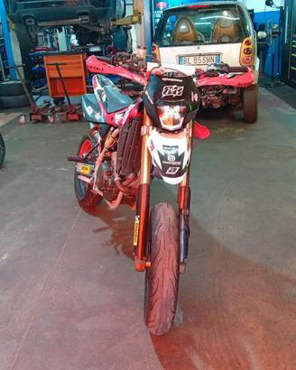 Moto Husqvarna