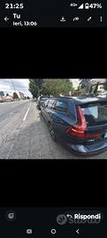  Volvo v60 station wagon 