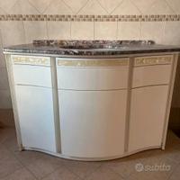 Mobile da bagno con specchio 