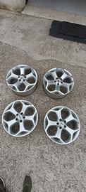 cerchi in lega Ford da 18"