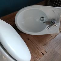 sanitari igienici sospesi 