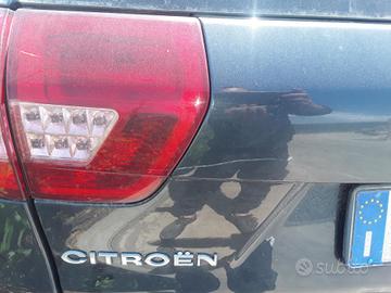 STOP POSTERIORE SINISTRO INTEGRATO NEL PORTELLO CI