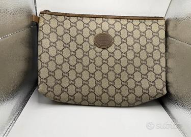 Pochette Gucci Vintage GG Plus / Supreme Clutch