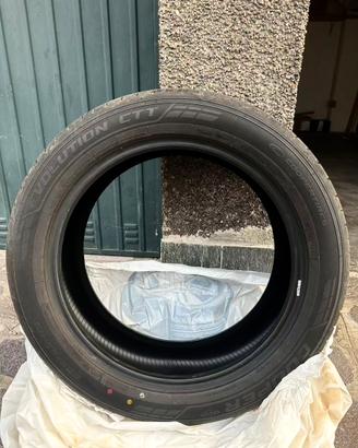 4 pneumatici estivi nuovi 225/55 R19