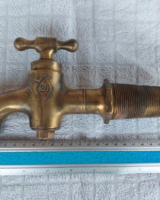 rubinetto in ottone 