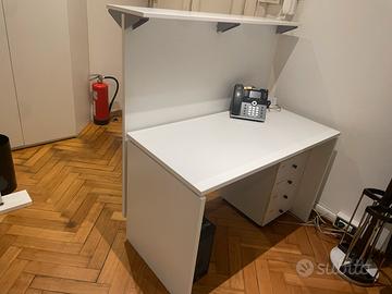 Scrivania Front Office