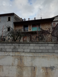 Sante Marie su più livelli