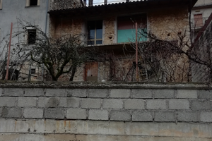 Sante Marie su più livelli