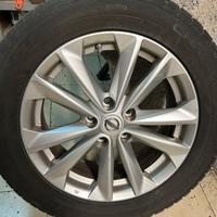 Cerchi con gomme invernali nissan qashqui j11
