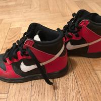 Scarpe nike bambino taglia 31