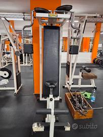 Pectoral machine