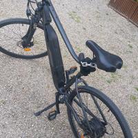 bici elettrica riverside 520e