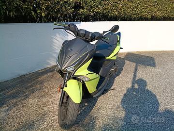 Kymco Super 8R (2022) - SOLO 5.000 KM - Euro 5