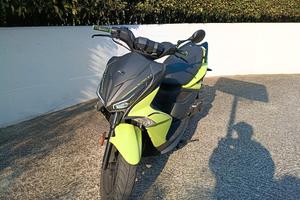 Kymco Super 8R (2022) - SOLO 5.000 KM - Euro 5