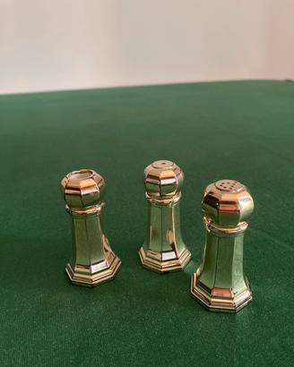3 elementi da tavola in bagno d’argento