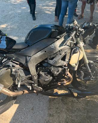 Kawasaki zx6r 2009 per pezzi di ricambio