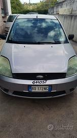 Ford fiesta 1.4 benzina 2002