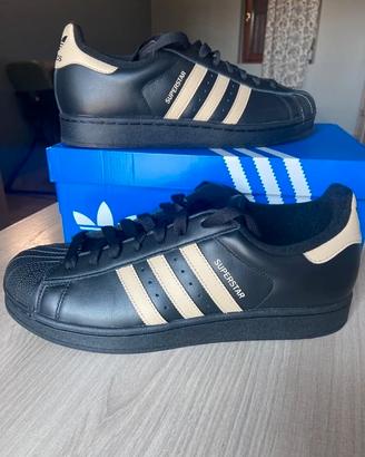AADIDAS ORIGINALS  SUPERSTAR  TAGLIA 44.5 NUO