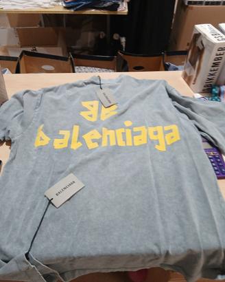 t shirt balenciaga