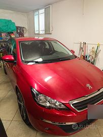 Peugeot 308 1200 benzina 110 cavalli 
