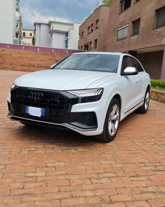 Audi Q8 50 TDI 286 CV quattro tiptronic