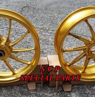 Ducati PANIGALE V4 V2 cerchi ruote forgiate pvm