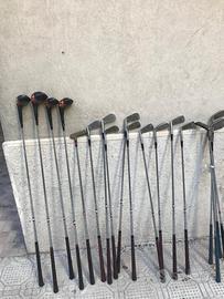 Set mazze da golf con borsa, carrello e ombrello