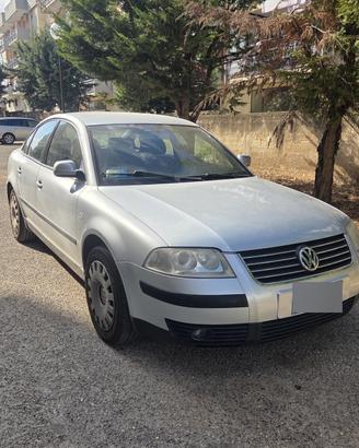 Volkswagen Passat anno 2001
