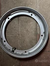 Cerchi vespa 50 tubeless