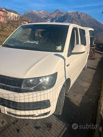furgone trasporter T6