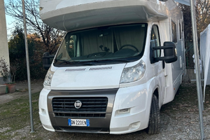 Camper mansardato