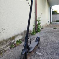 Monopattino elettrico xiaomi