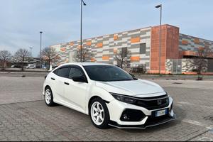 Honda Civic 5p 1.0 Elegance Navi