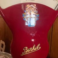 Stock oggetti d'antiquariato e arredamento