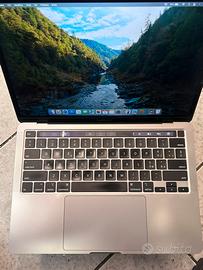 MacBook Pro 13" 2020 - Intel Core i7 - 250GB SSD