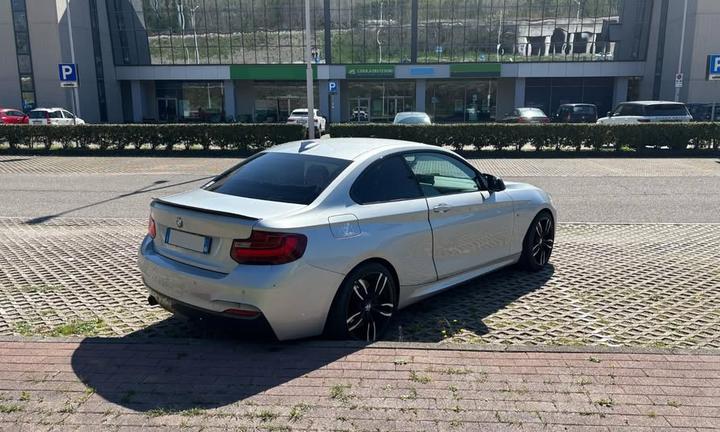 BMW 220i M-sport manuale 2015