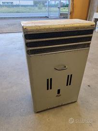 Stufa a gas vintage anni 60 da collezione arredo