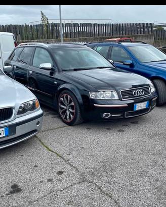 audi A4 2.5 v6 quattro automatica