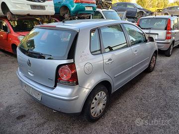 VOLKSWAGEN POLO 2007 - 552.24 - RICAMBI USATI