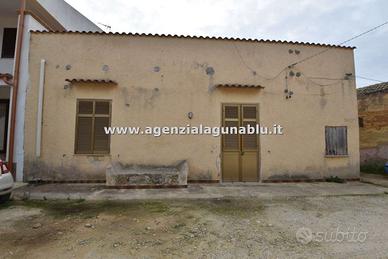 Casa singola con terreno distaccato B3