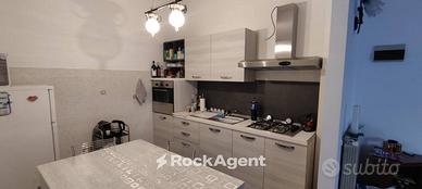 APPARTAMENTO MANSARDATO A SANTA TERESA DI SPOLTORE