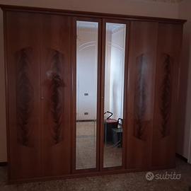 Armadio 6 ante in radica di noce con specchi