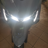 YAMAHA T MAX 560 anno 2021 NUOVO km 2300 REALI