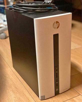 PC DA UFFICIO PROFESSIONALI CON TASTIERA E MOUSE.