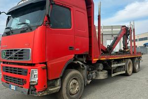 VOLVO FH12 420 PIANALE CON GRU PALFINGER
