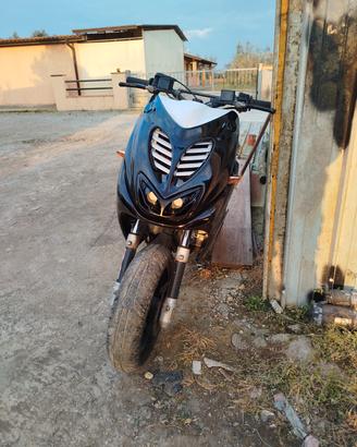 Yamaha Aerox