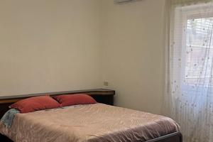 Stanza centocelle/metro