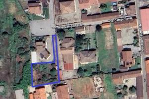 Terreno edificabile con predisposizioni recintato