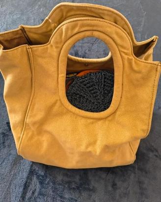 Lotto borse in tessuto.