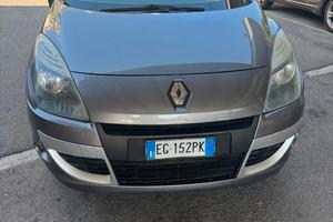Renault Scenic Scénic X-Mod 1.5 dCi 110CV EDC Luxe